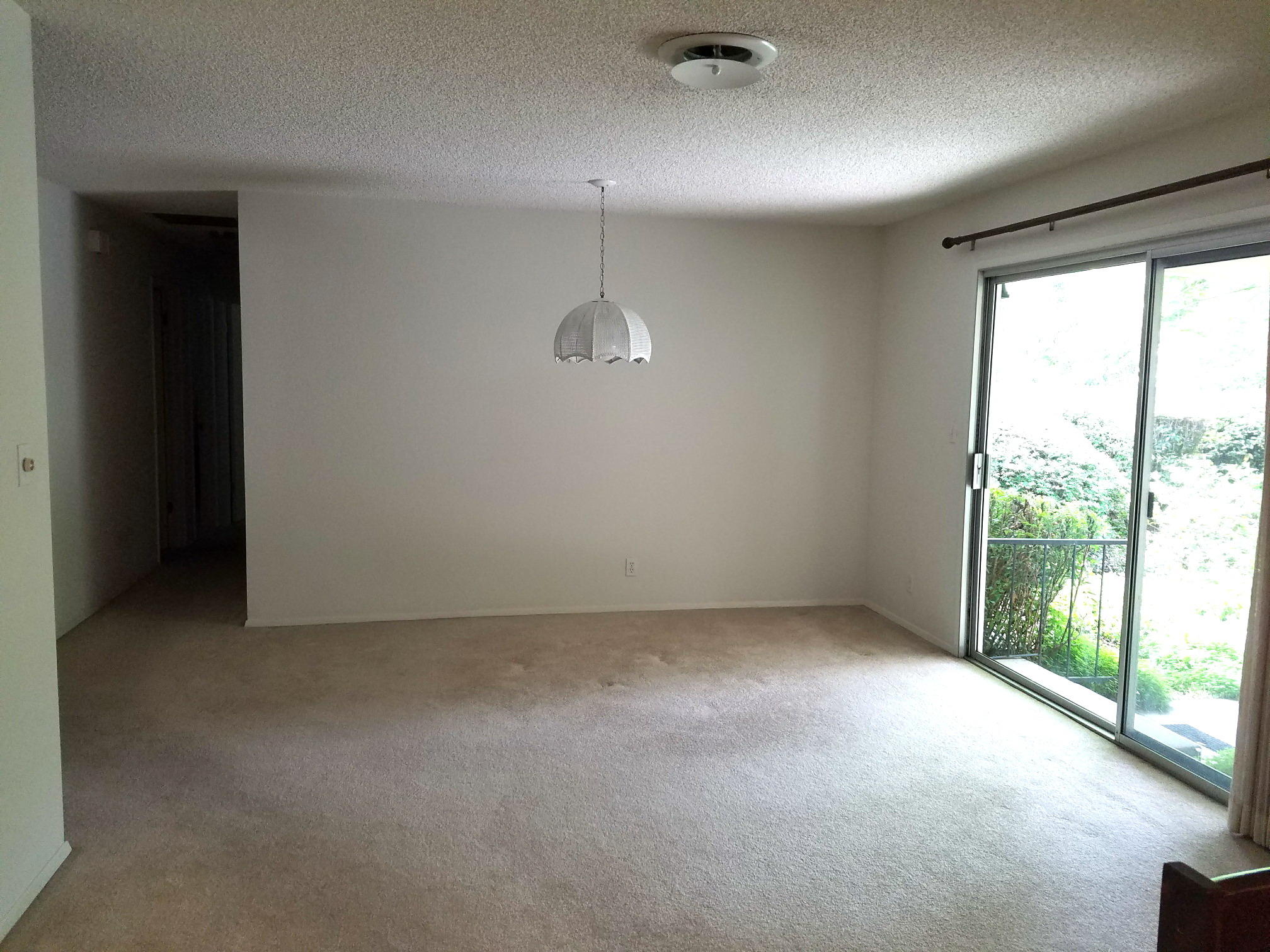 3490 Bardick Road Anderson, CA 96007 - Photo 8 of 20 Dining Area