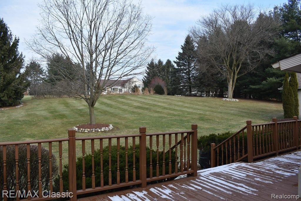 365 East Dawson Road Milford, MI 48381 - Photo 3 of 57 View of backyard from deck