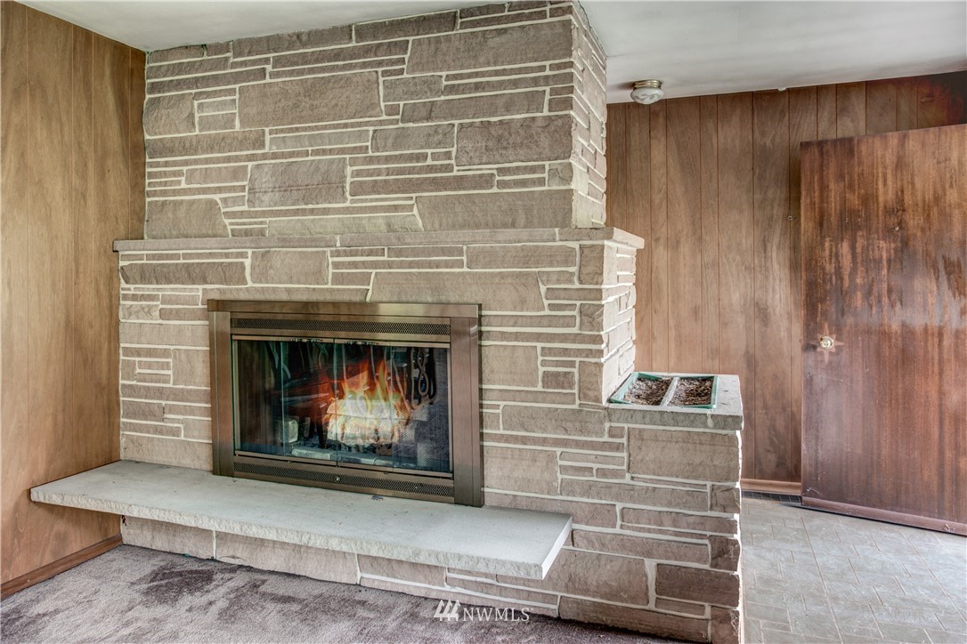 7204 78th Avenue Southeast Mercer Island, WA 98040 - Photo 15 of 16