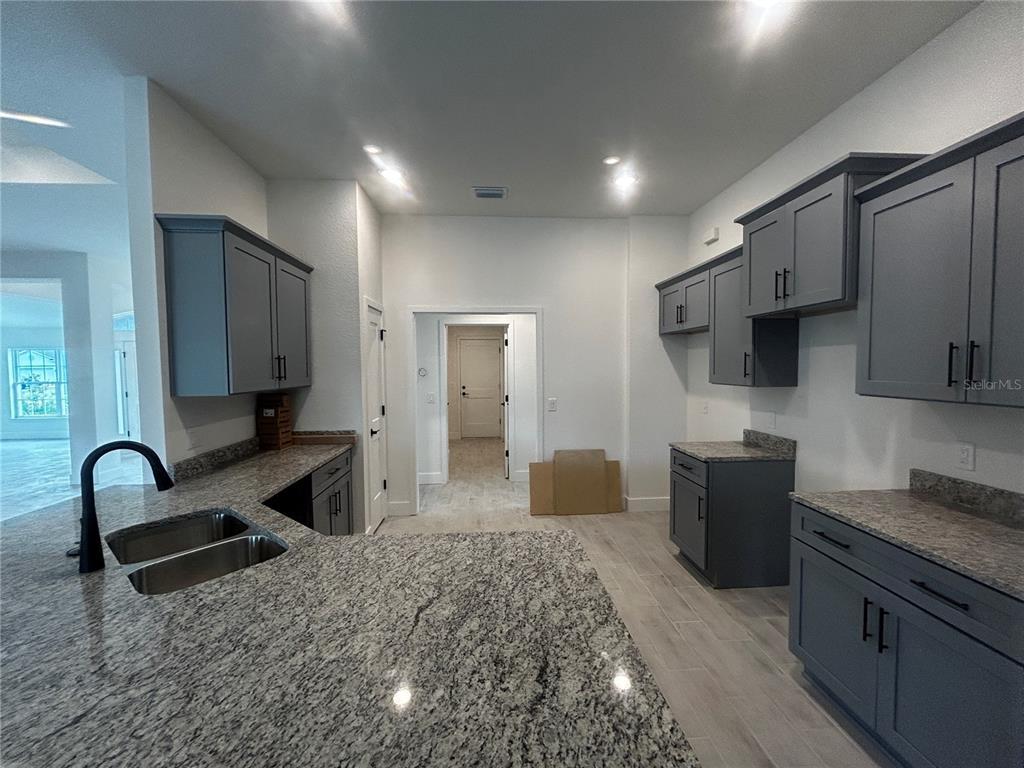 320 Pessoa Street Punta Gorda, FL 33983 - Photo 8 of 38