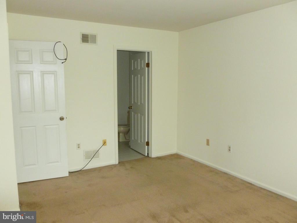 107 Spring Ridge Court Lancaster, PA 17601 - Photo 9 of 15 Gallery Image 9