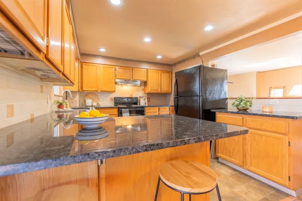 $600,000 | 4907 North Chase Road, Newman Lake, WA 99025