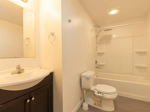 $600,000 | 4907 North Chase Road, Newman Lake, WA 99025