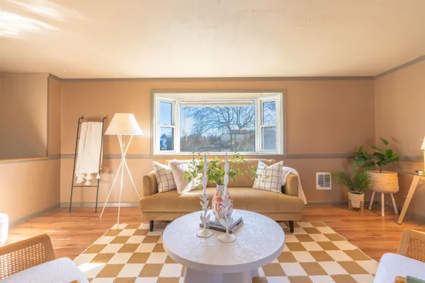 $600,000 | 4907 North Chase Road, Newman Lake, WA 99025