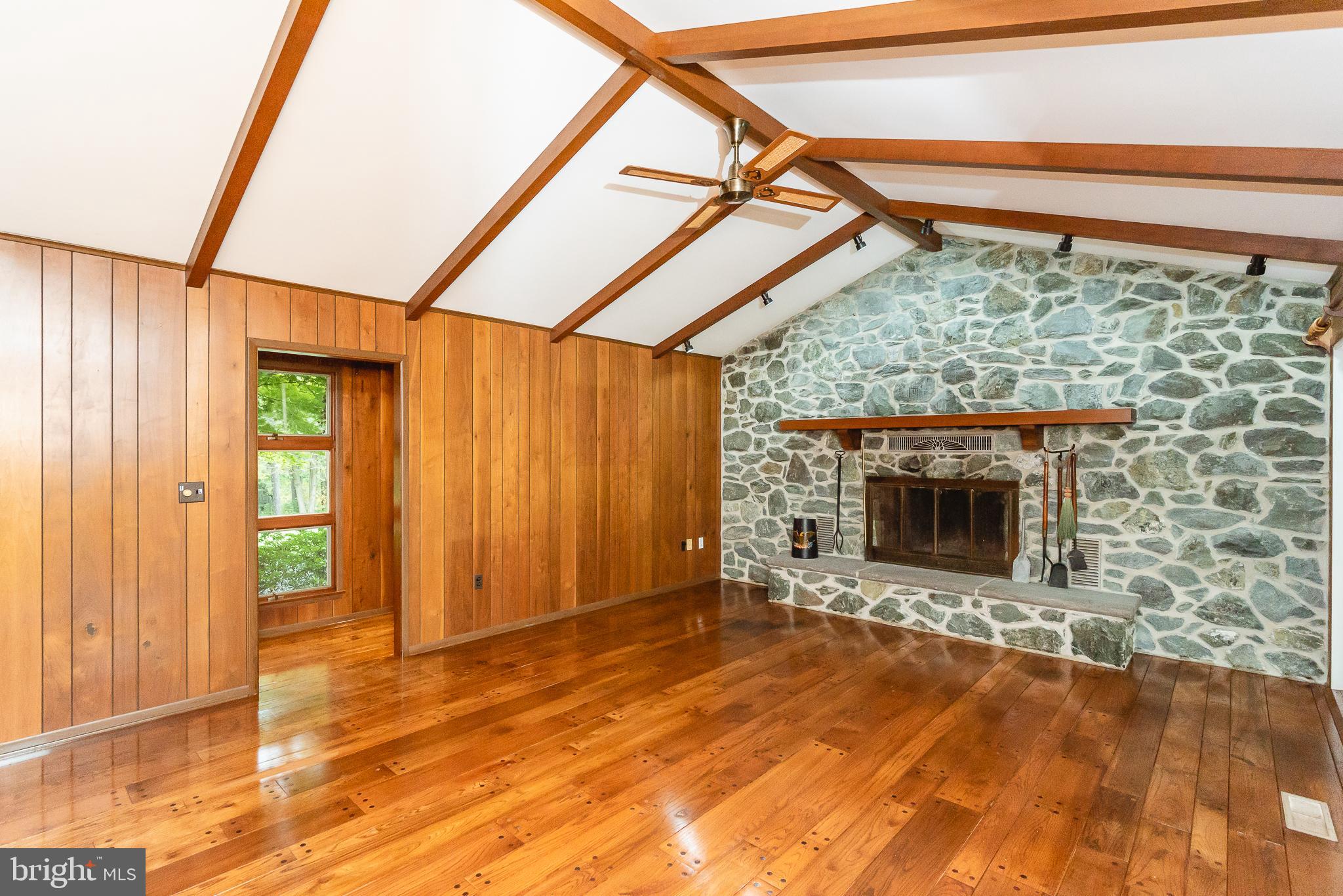 2310 McComas Road White Hall, MD 21161 - Photo 4 of 91