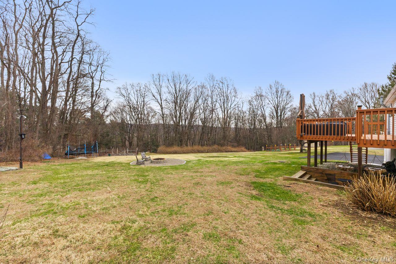 4 Stonewall Farm Road Mahopac, NY 10541 - Photo 30 of 37