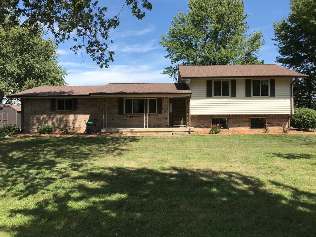 2612 West Airport Road Peru, IN 46970 - Photo 1 of 1 Gallery Image 1