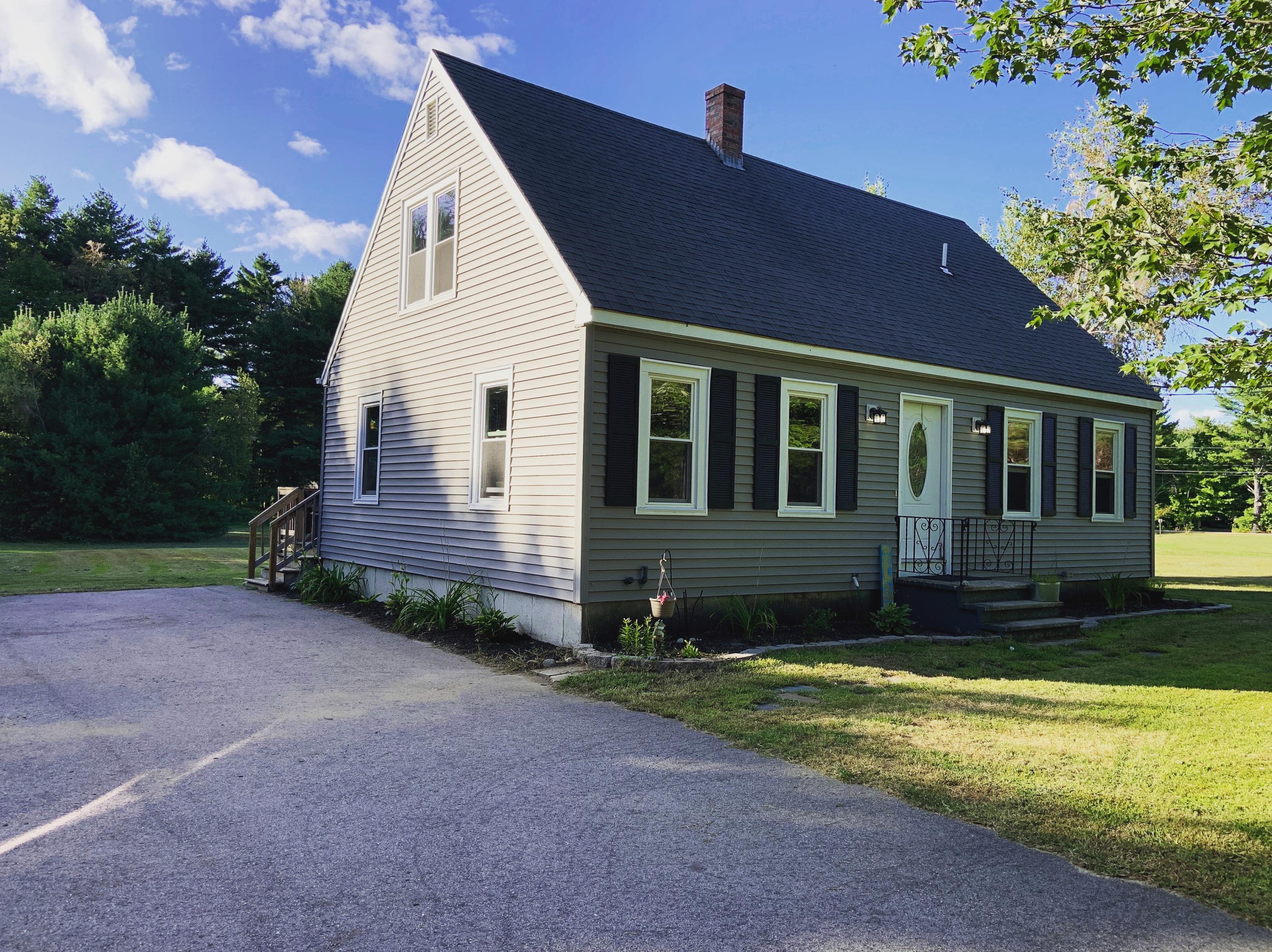 27 Ossipee Hill Road East Waterboro, ME 04030 - Photo 2 of 31 19934132-6ADB-4077-88C6-4ED9D88AAFD2