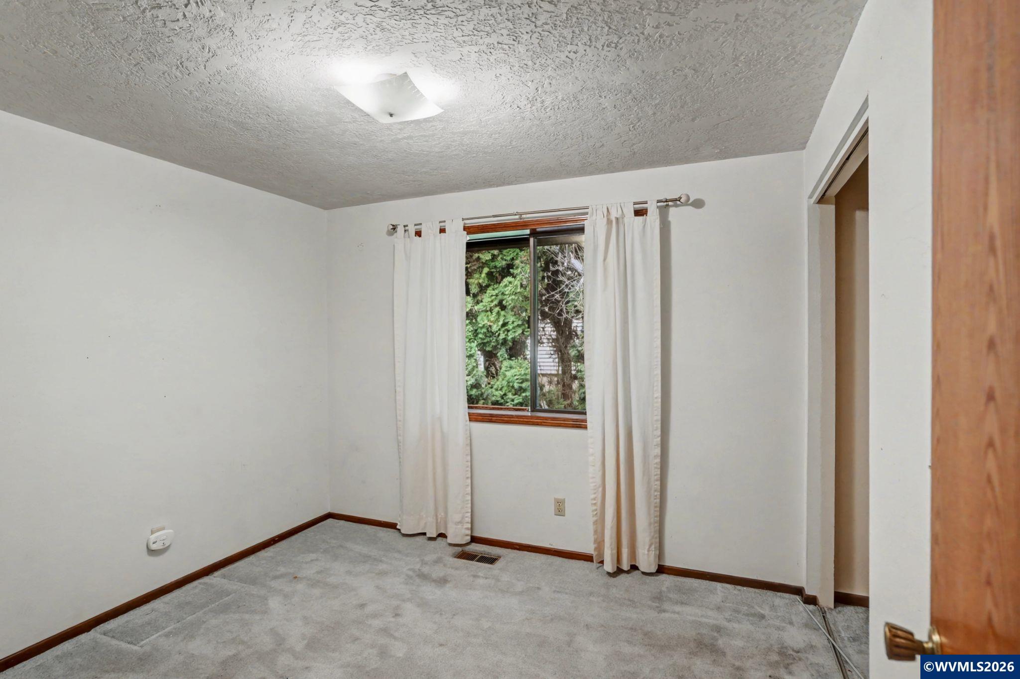 411 Southwest 9th Street Sublimity, OR 97385 - Photo 17 of 29