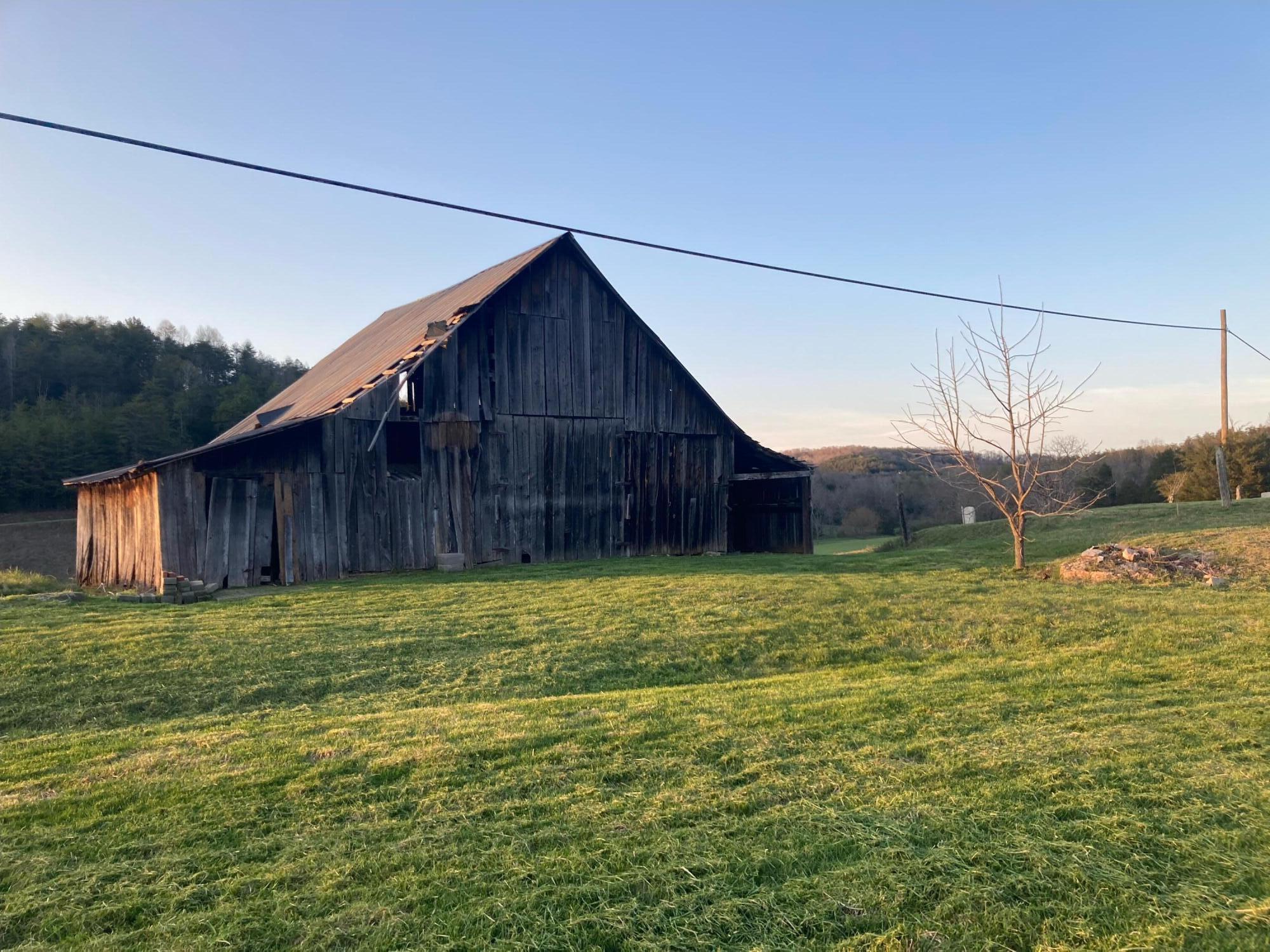 5471 Public Road Somerset, KY 42503 - Photo 2 of 17 IMG_7337