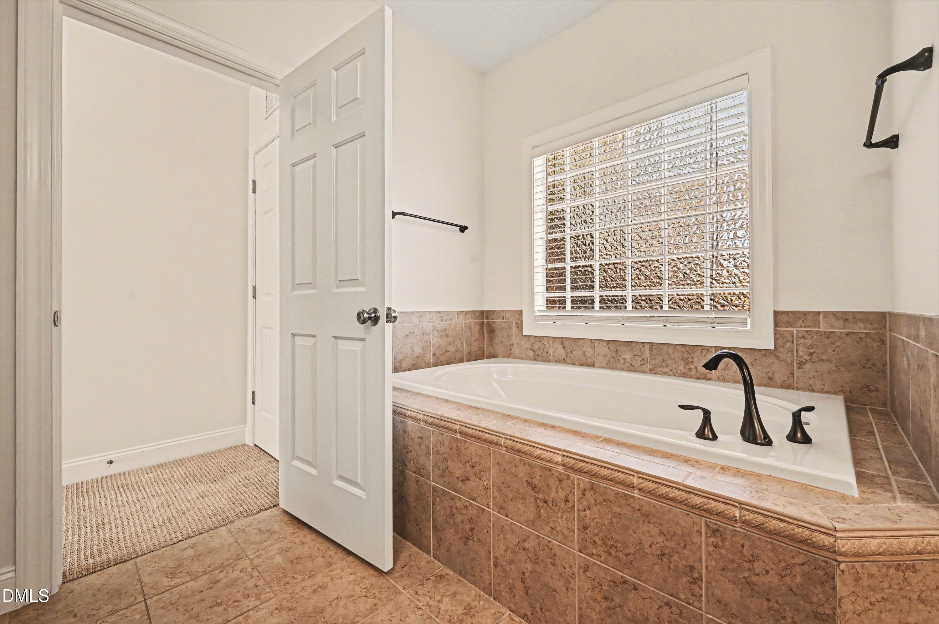 314 Powers Ferry Road Cary, NC 27519 - Photo 32 of 57 032_file_4128