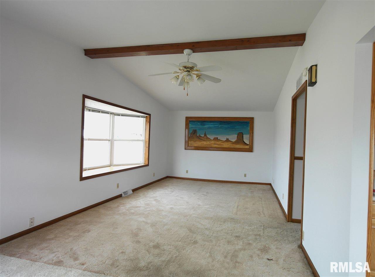 804 7th Street Colona, IL 61241 - Photo 3 of 24 Gallery Image 3