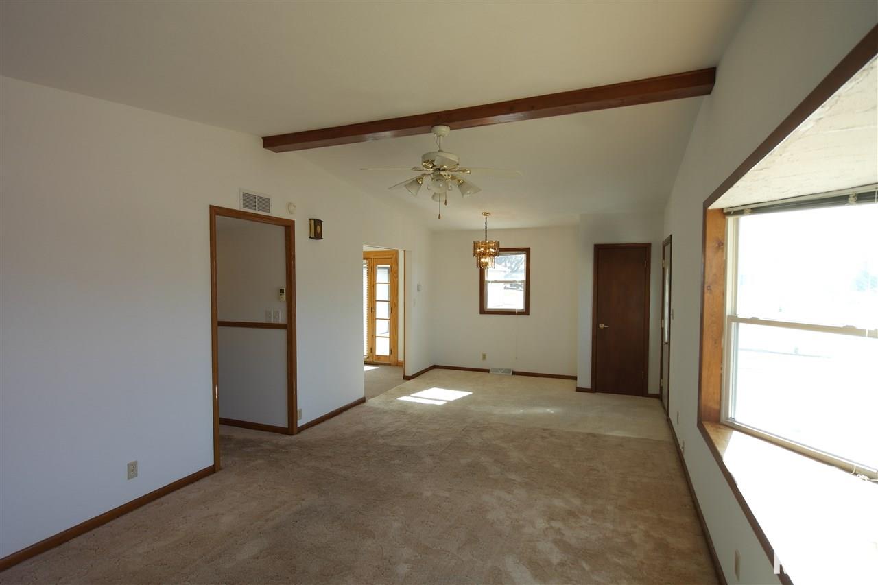 804 7th Street Colona, IL 61241 - Photo 5 of 24 Gallery Image 5