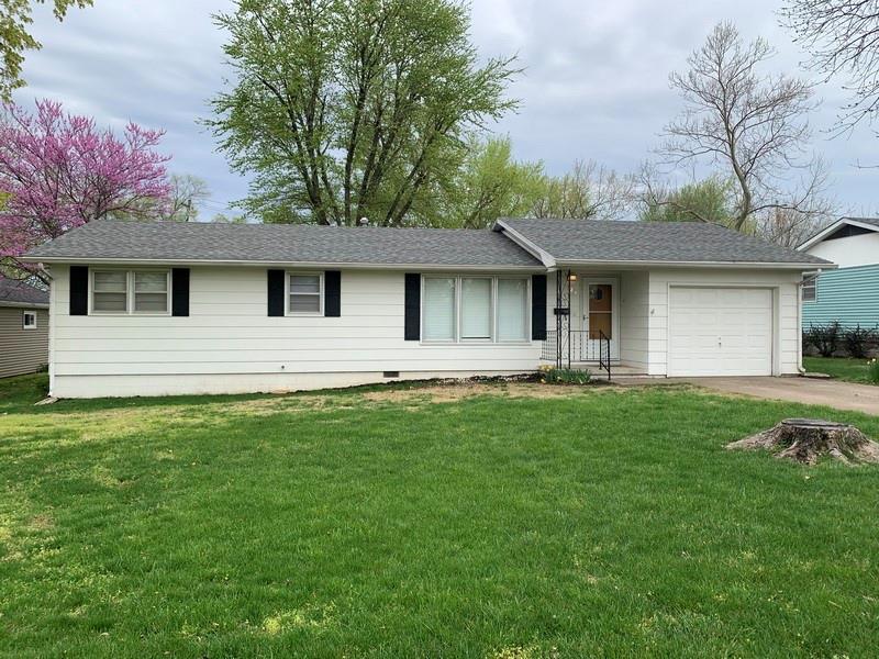 324 West Poplar Street, El Dorado Springs, MO 64744 Compass