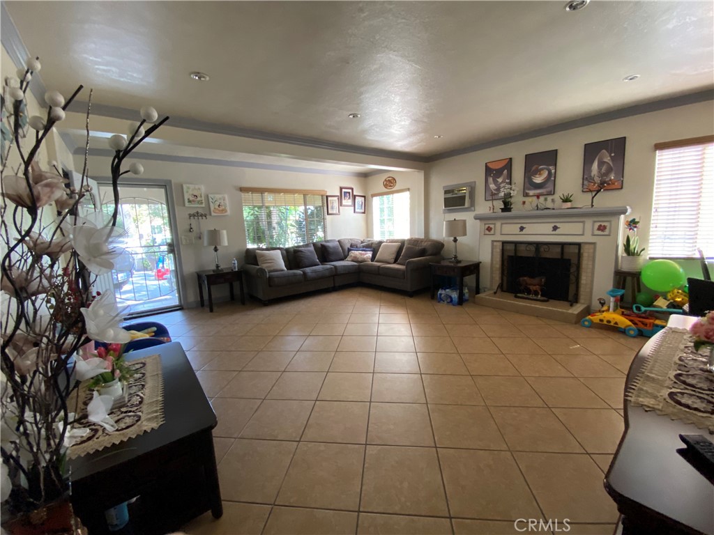 3049 San Ignacio Drive El Monte, CA 91732 - Photo 9 of 31