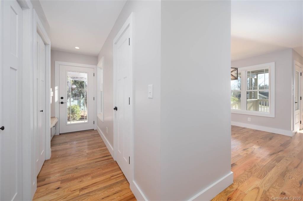 981 Tinsley Road Brevard, NC 28712 - Photo 14 of 31 Gallery Image 14