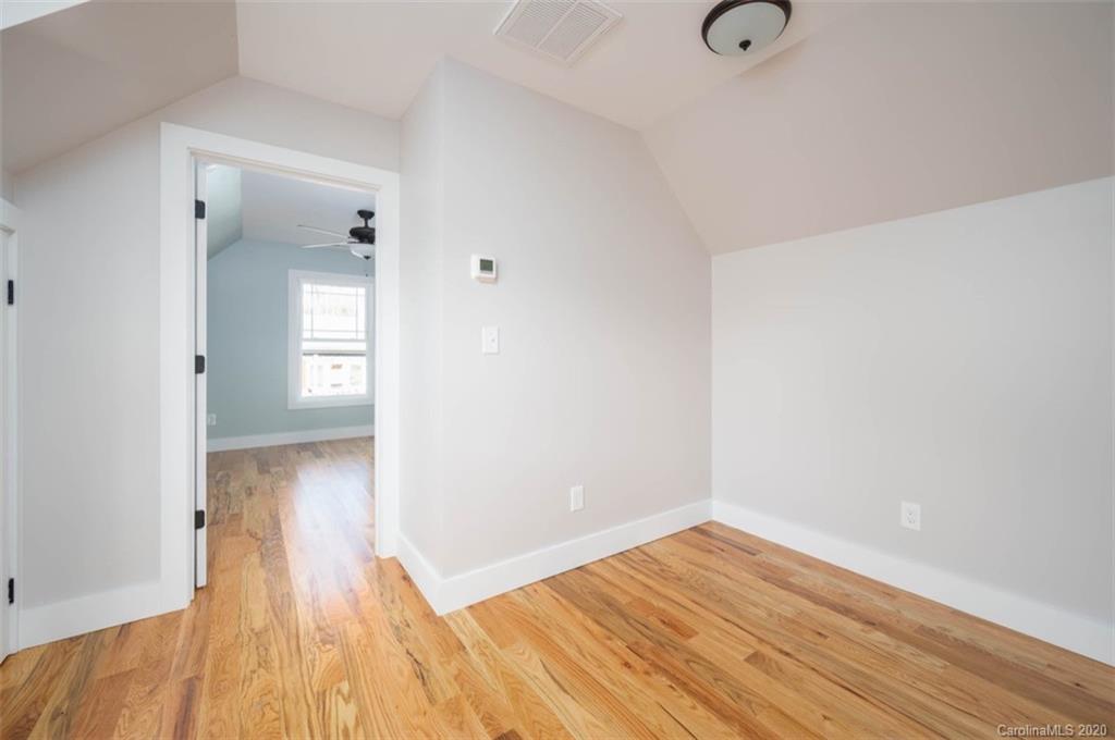 981 Tinsley Road Brevard, NC 28712 - Photo 21 of 31 Gallery Image 21