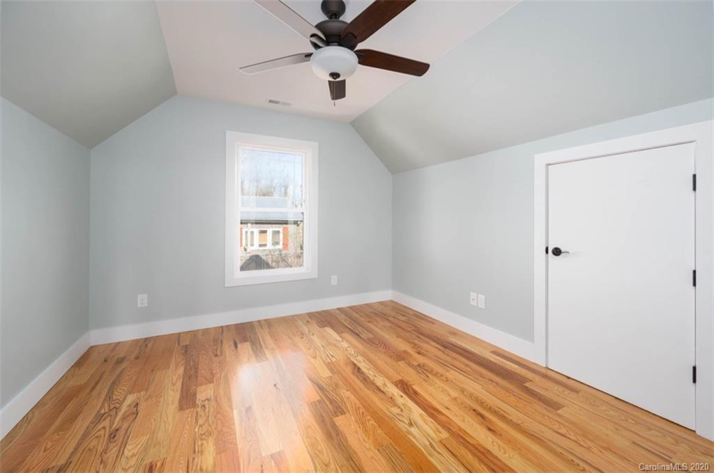 981 Tinsley Road Brevard, NC 28712 - Photo 24 of 31 Gallery Image 24