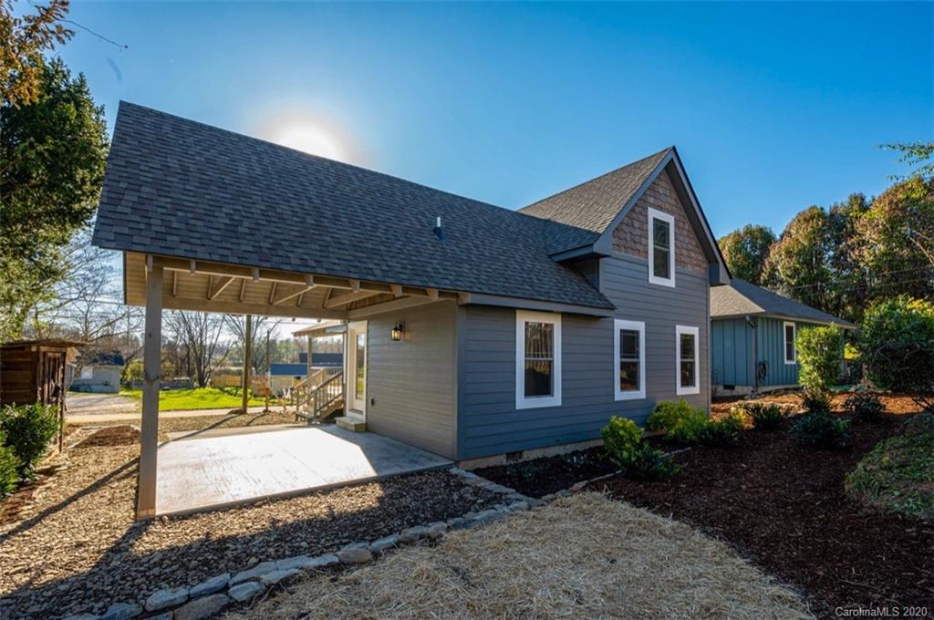 981 Tinsley Road Brevard, NC 28712 - Photo 28 of 31 Gallery Image 28