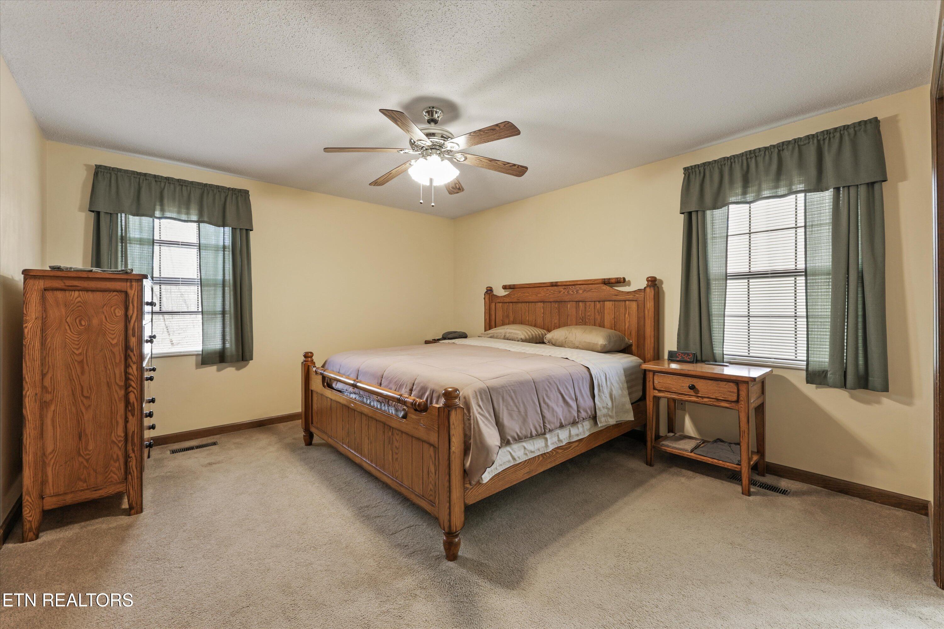 406 Powder House Road Powell, TN 37849 - Photo 15 of 33 IMG_9761