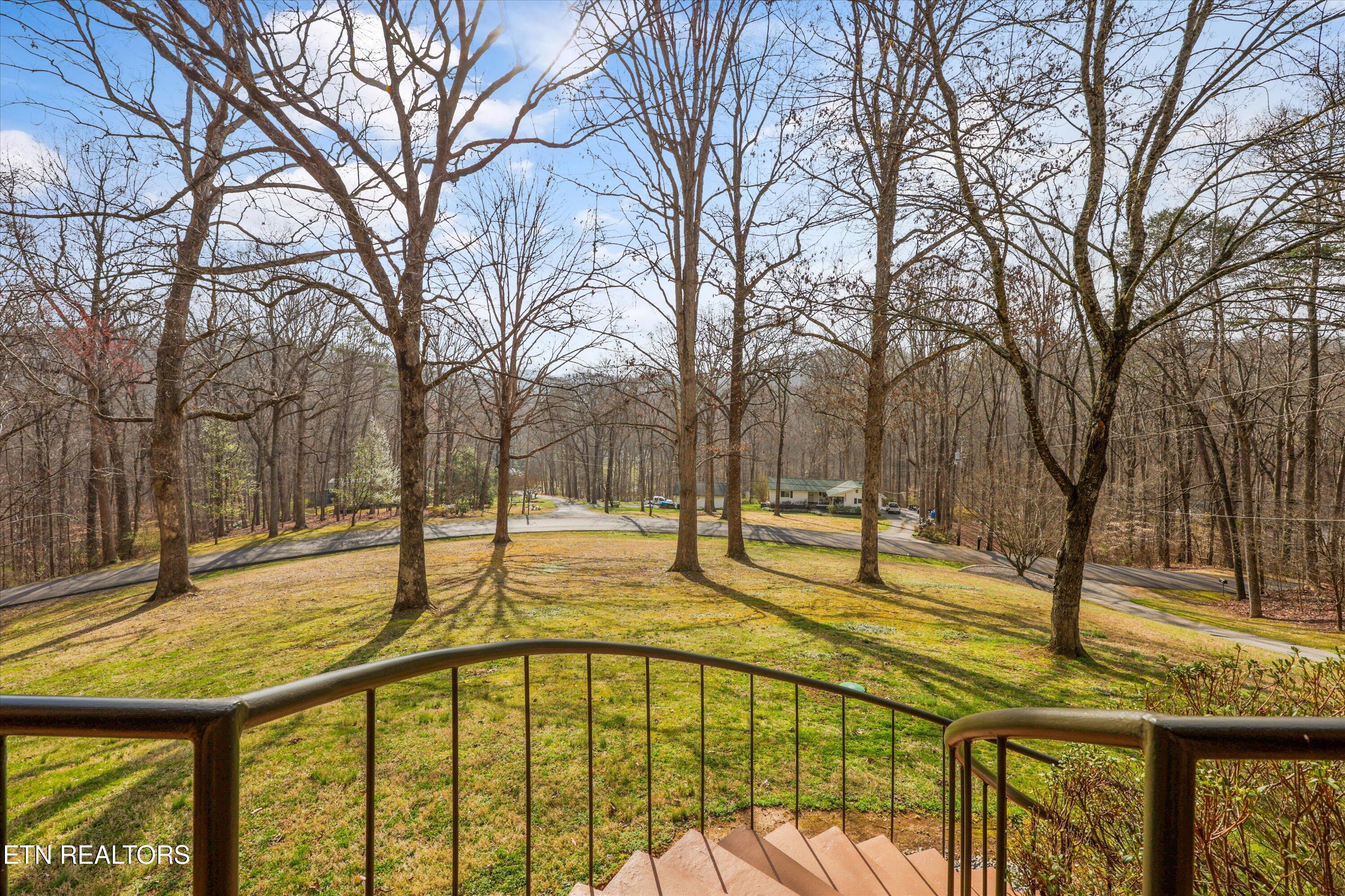 406 Powder House Road Powell, TN 37849 - Photo 3 of 33 IMG_9771