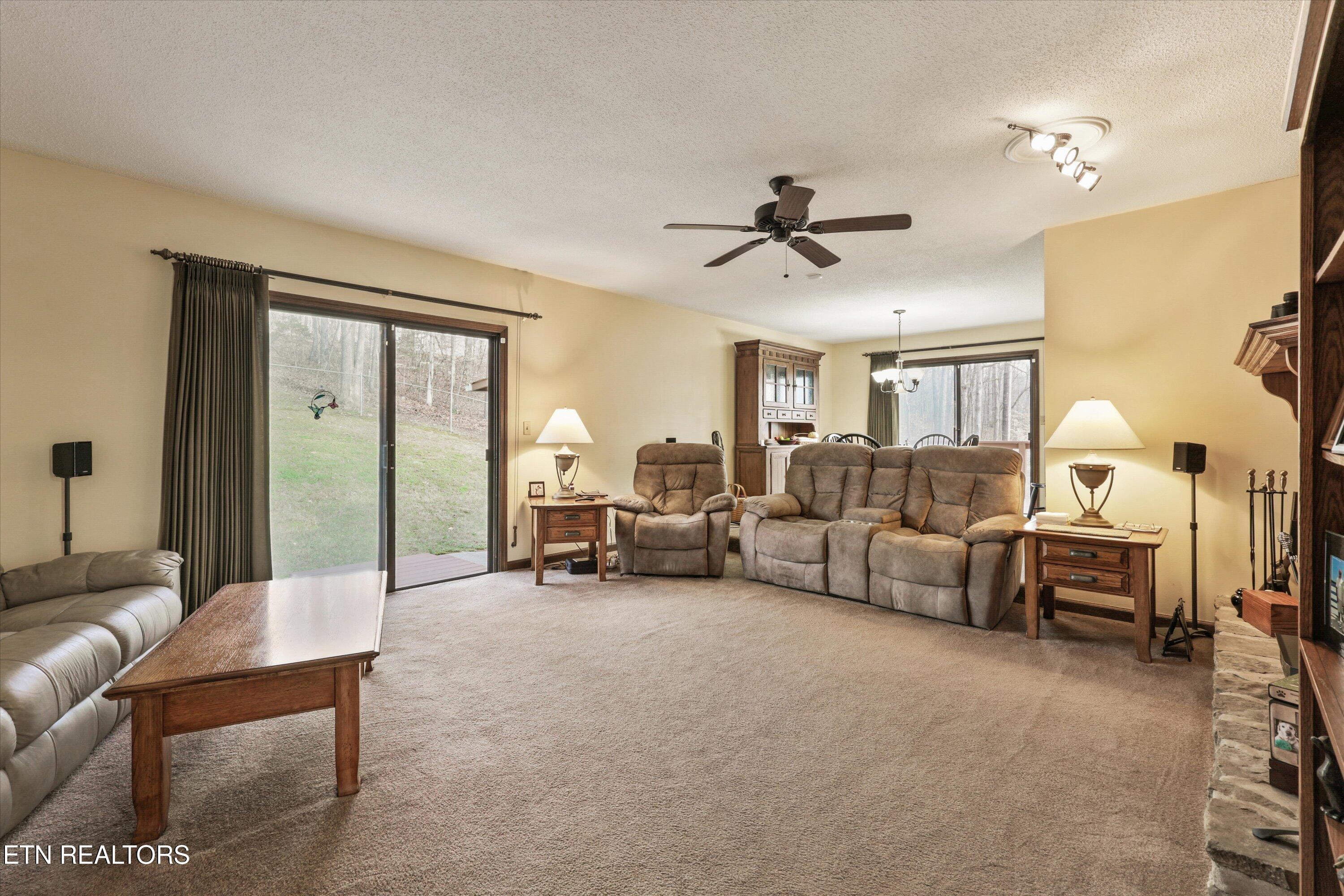 406 Powder House Road Powell, TN 37849 - Photo 6 of 33 IMG_9752