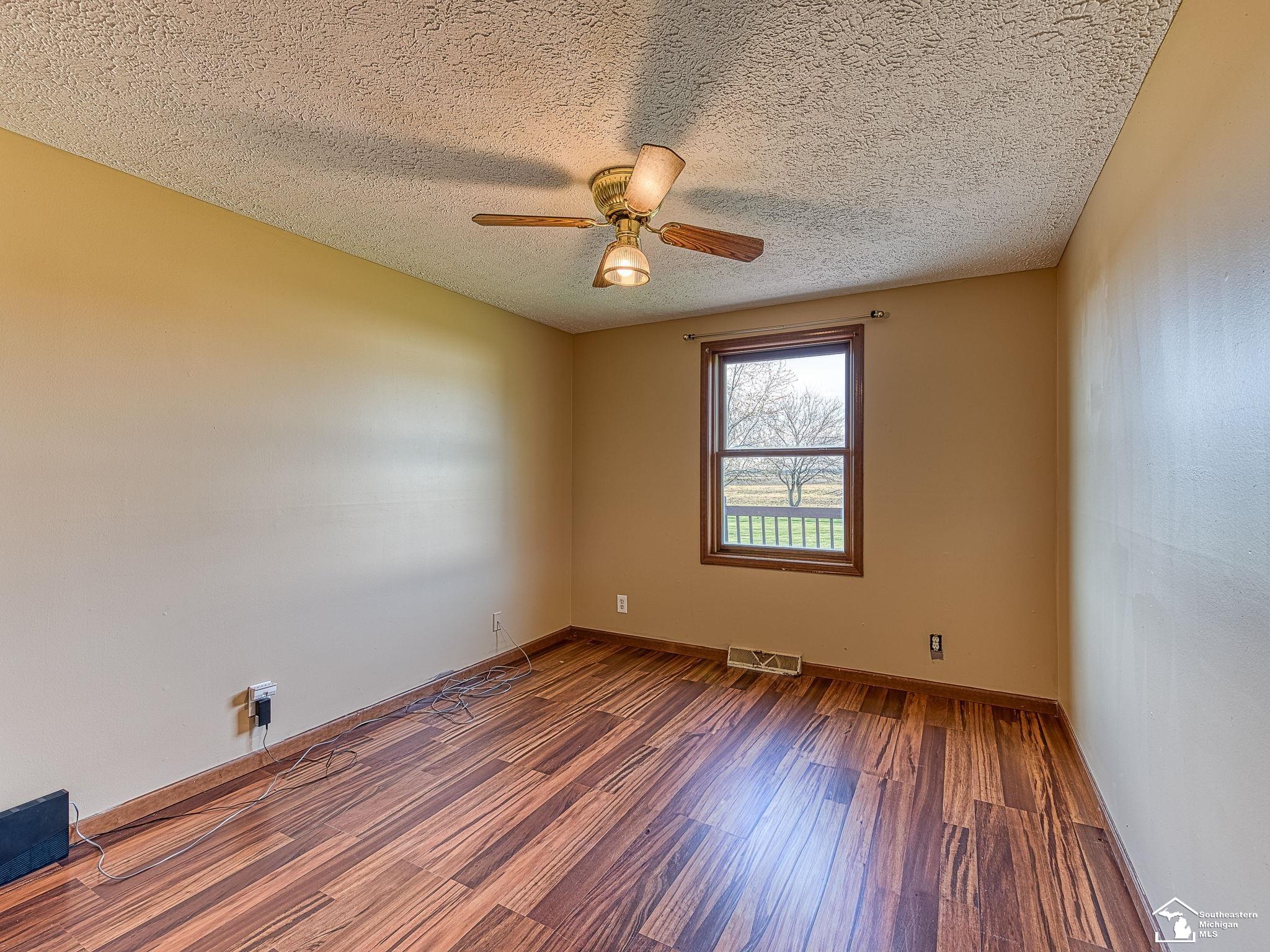 10225 Hoffman Road Maybee, MI 48159 - Photo 8 of 43