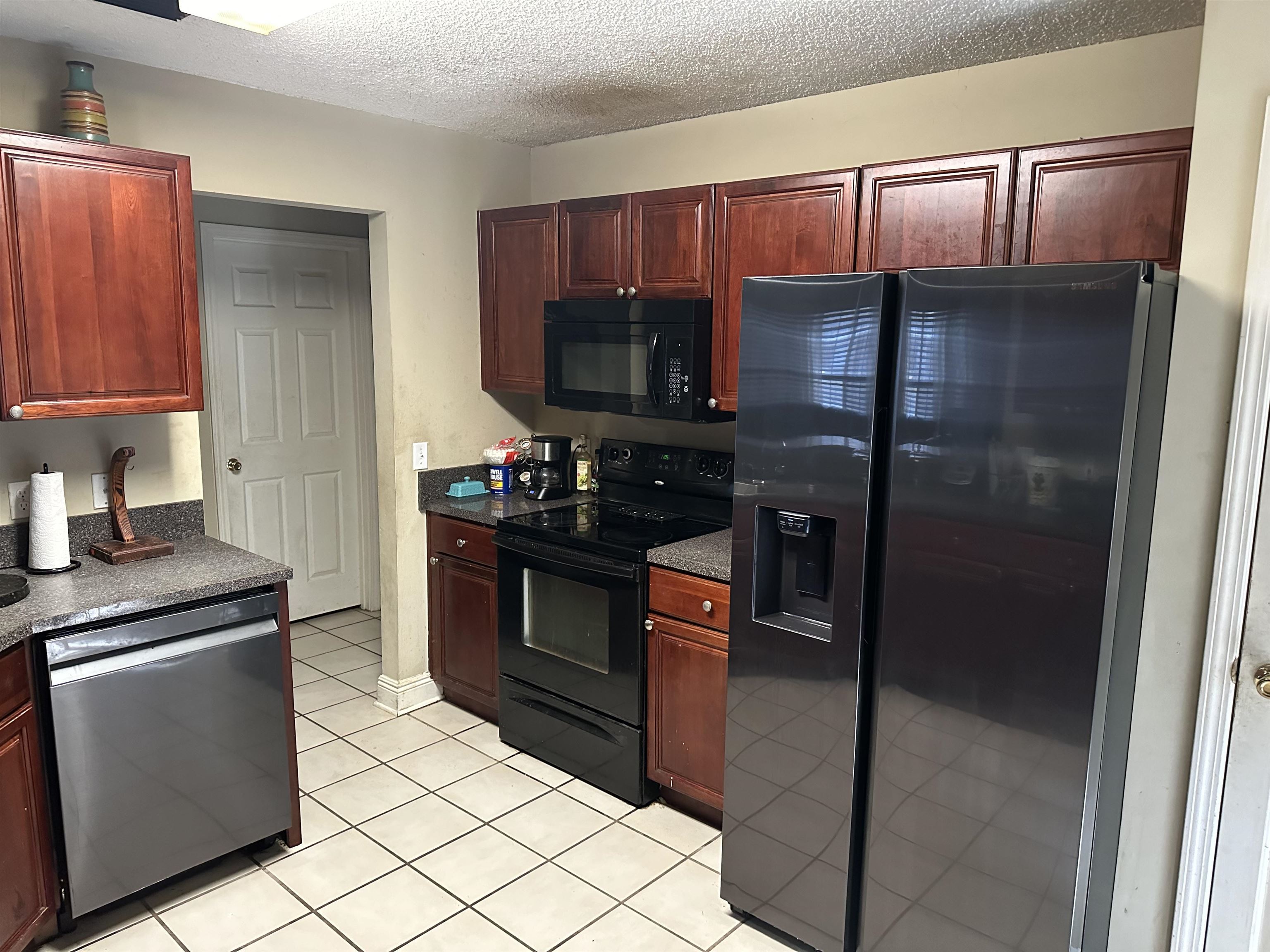 514 Loblolly Court Foley, AL 36535 - Photo 13 of 13 Kitchen