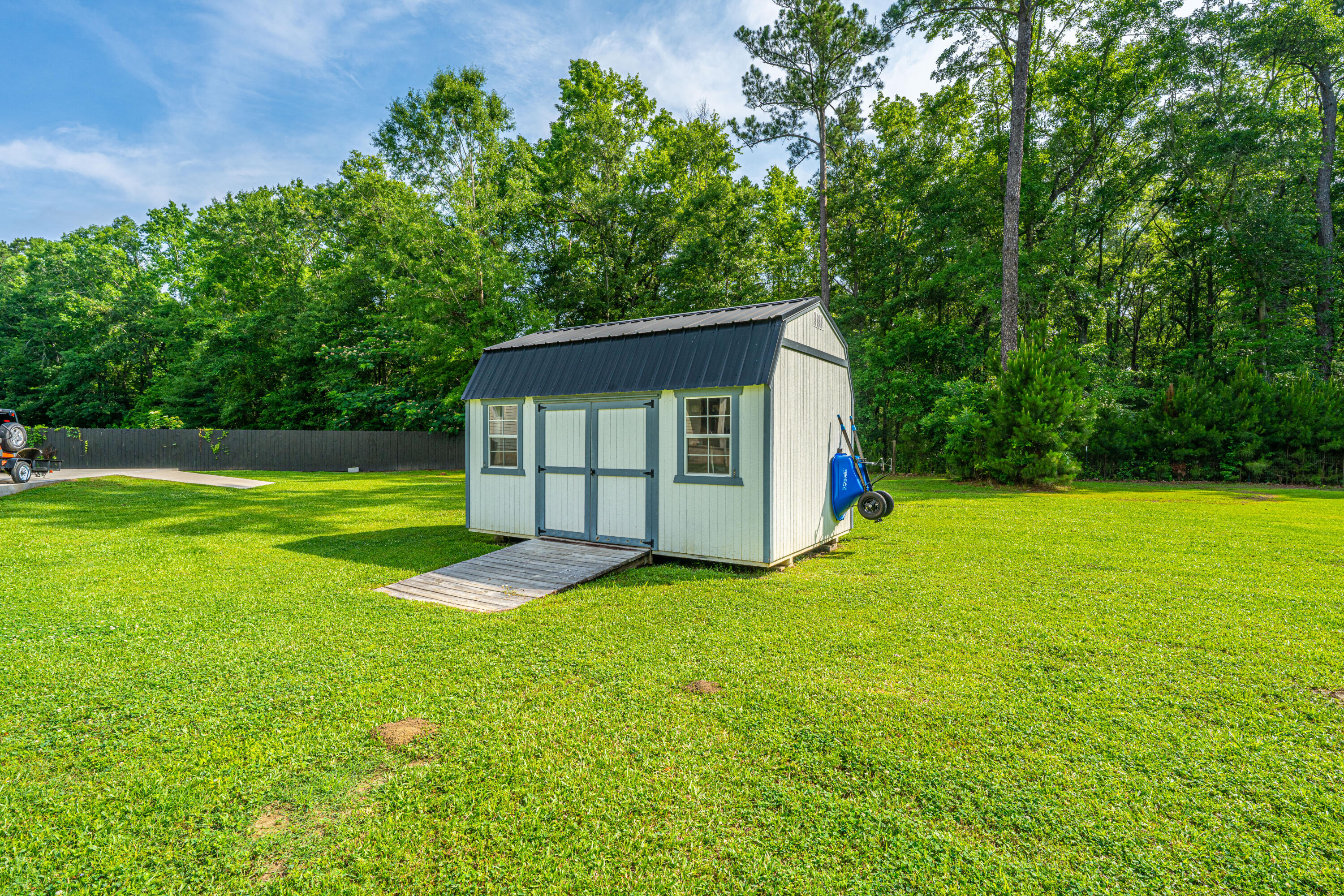 810 Highway 61 Ridgeville, SC 29472 - Photo 28 of 29 10x16 Shed with lofts