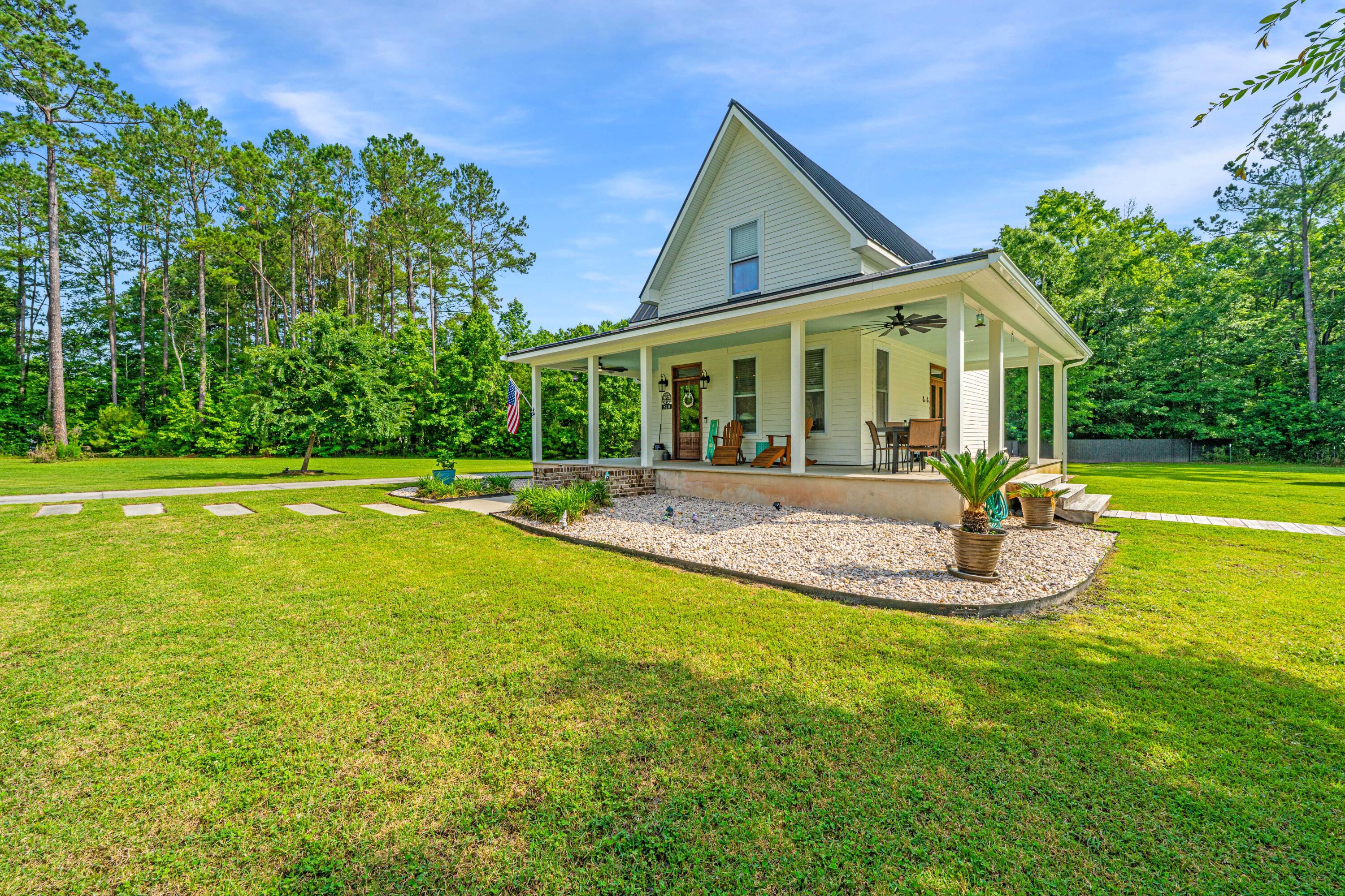 810 Highway 61 Ridgeville, SC 29472 - Photo 3 of 29 810Highway61_005