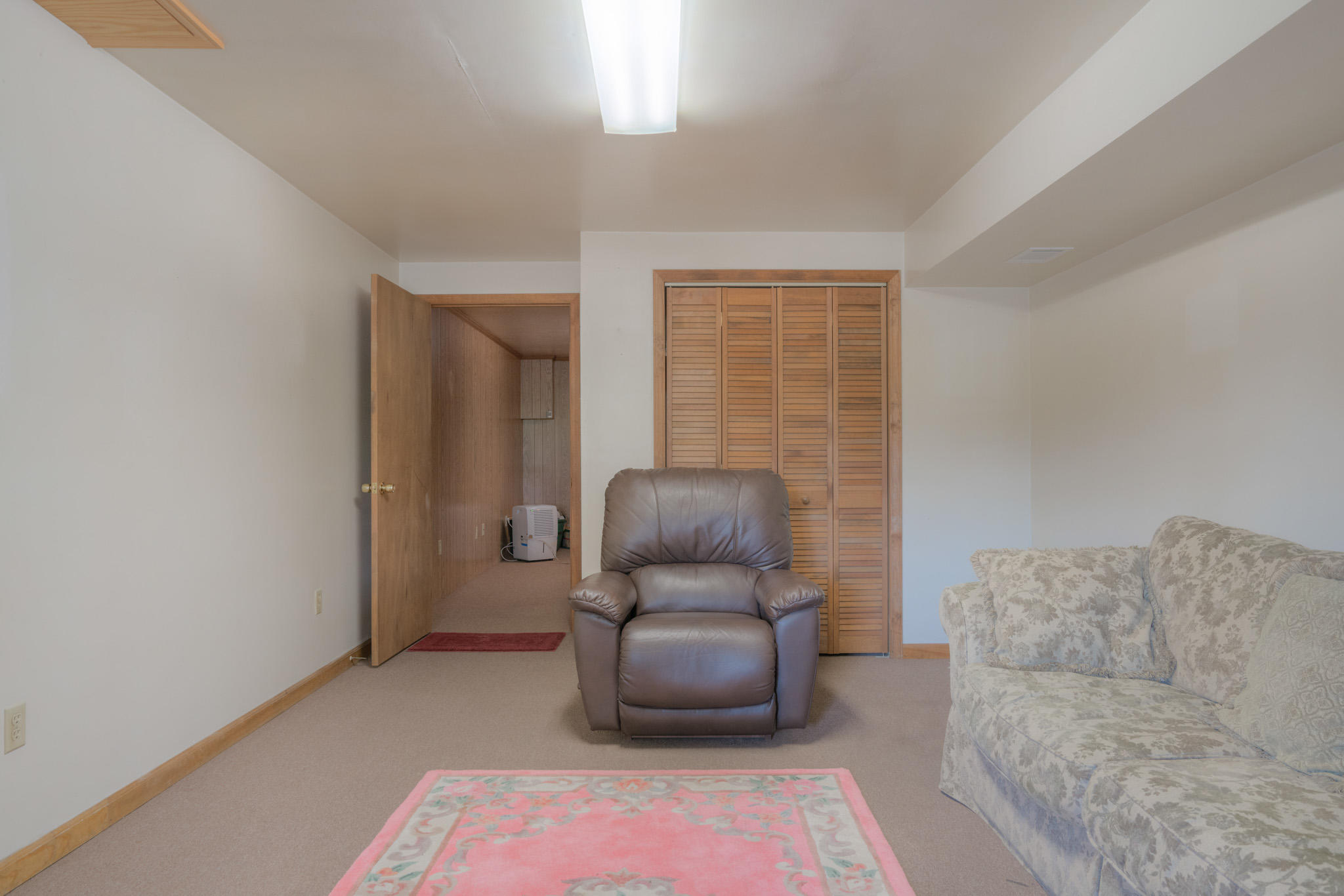 4964 Lizzie Gunn Road Pulaski, VA 24301 - Photo 19 of 31 a living room with furniture and a couch