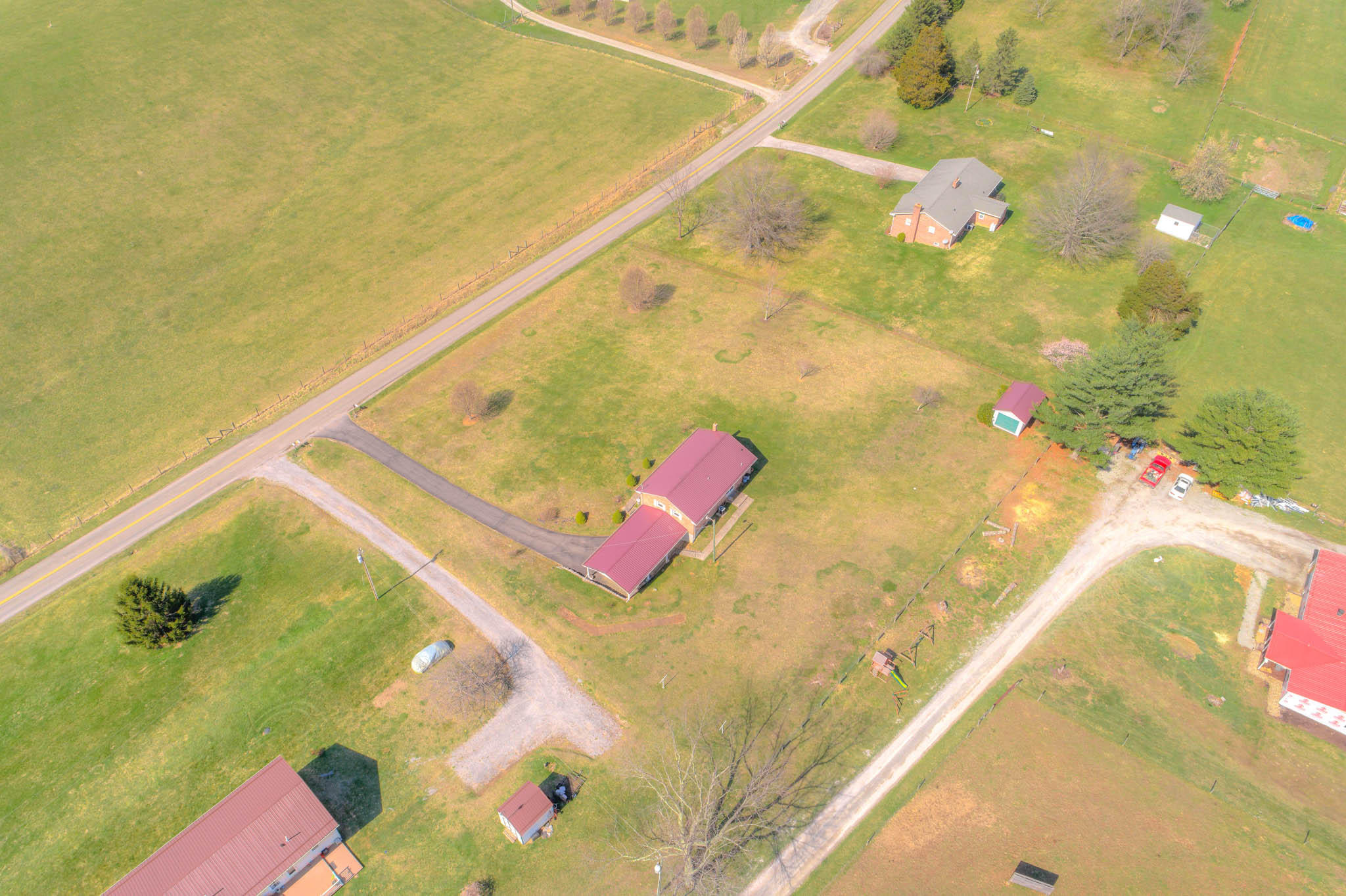 4964 Lizzie Gunn Road Pulaski, VA 24301 - Photo 30 of 31