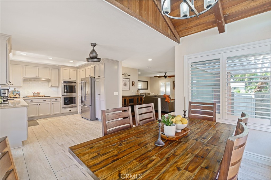 2817 Ridgewood Street Santa Ana, CA 92705 - Photo 18 of 41