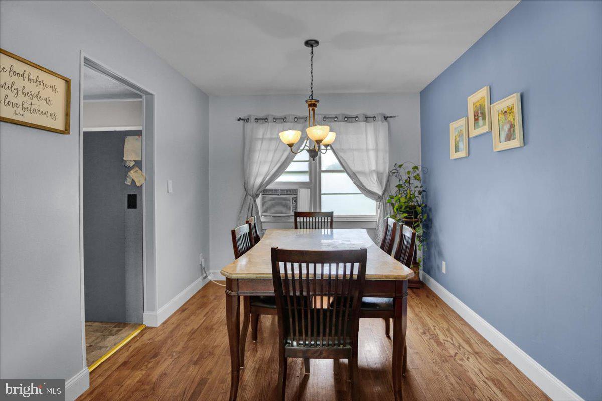 2819 Shillington Road Reading, PA 19608 - Photo 6 of 25 Dining Room