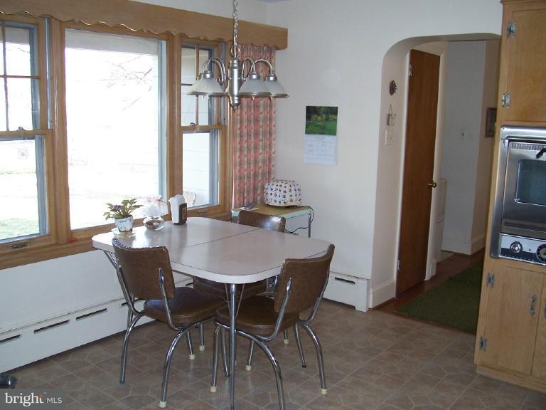 604 Pleasure Road Lancaster, PA 17601 - Photo 2 of 11 Gallery Image 2