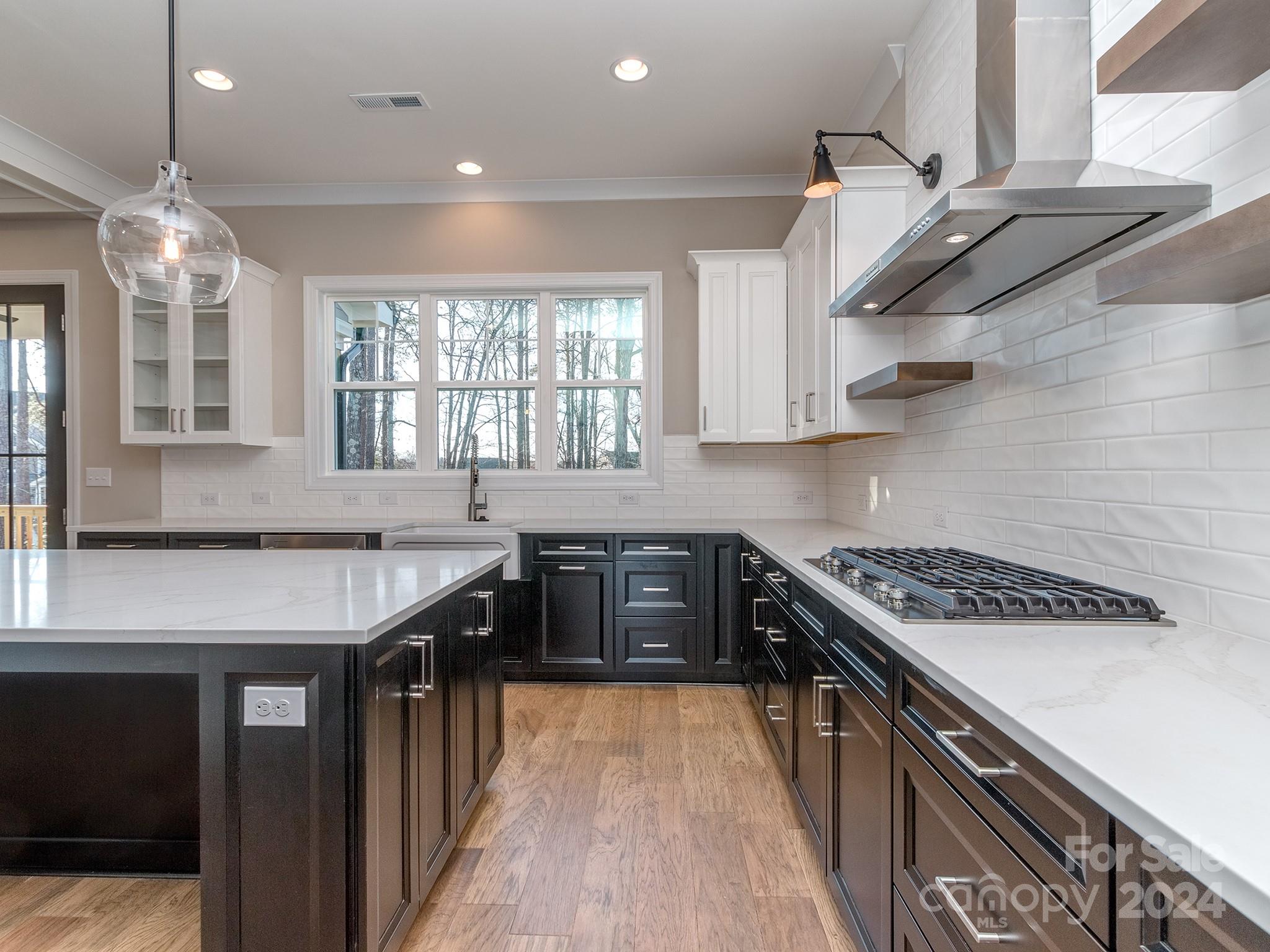 16836 Harbor View Road Charlotte, NC 28278 - Photo 18 of 44 Gallery Image 18