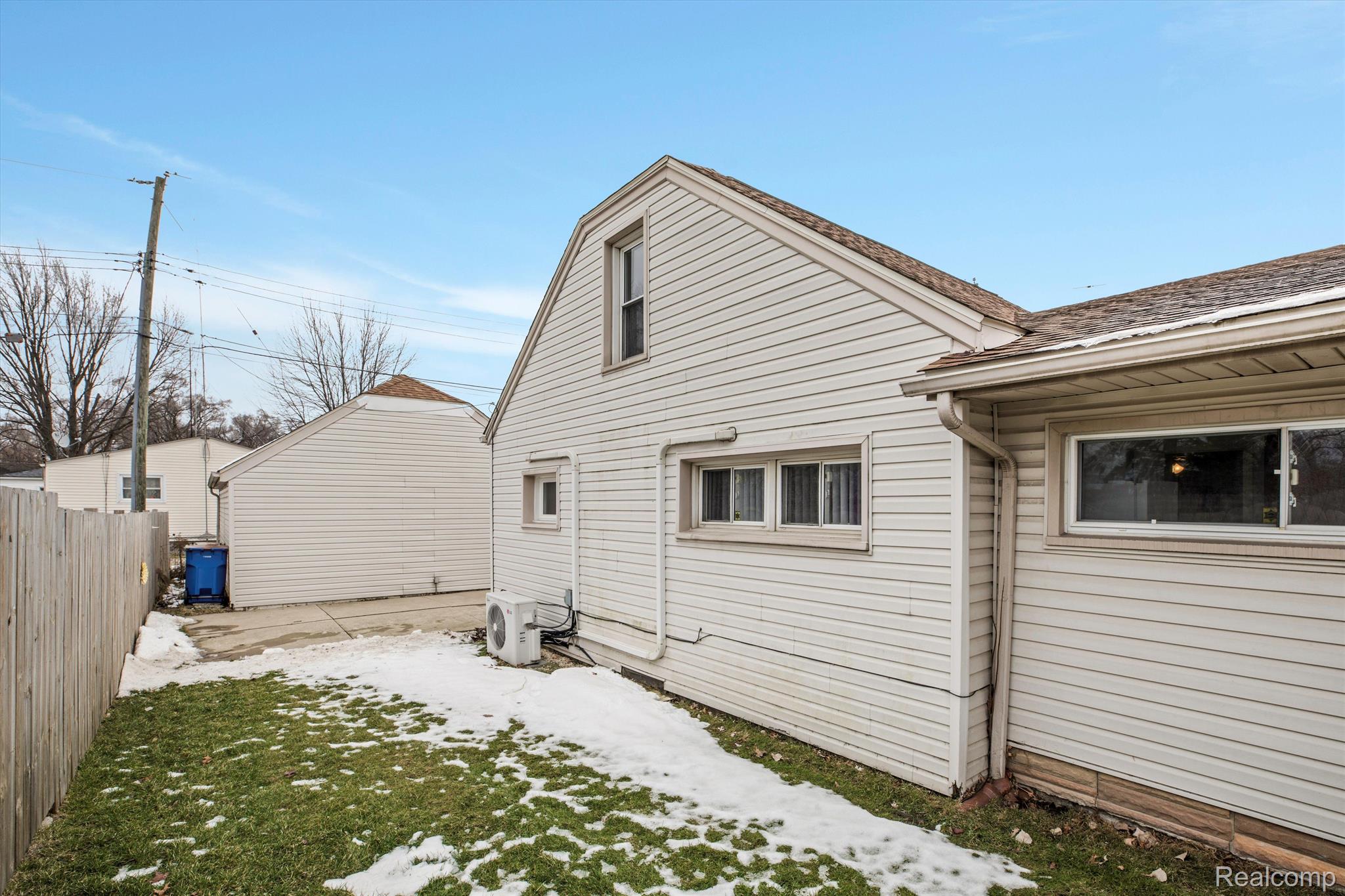 25802 Ryan Road Warren, MI 48091 - Photo 39 of 42 Gallery Image 39
