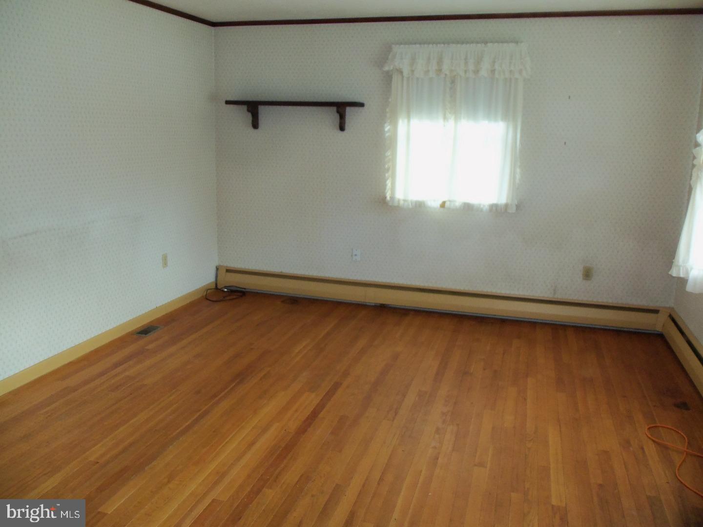 1030 Rhodora Avenue Reading, PA 19605 - Photo 3 of 24 Gallery Image 3