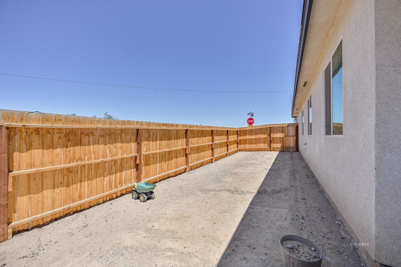 1241 West Upjohn Avenue Ridgecrest, CA 93555 - Photo 33 of 38 Gallery Image 33