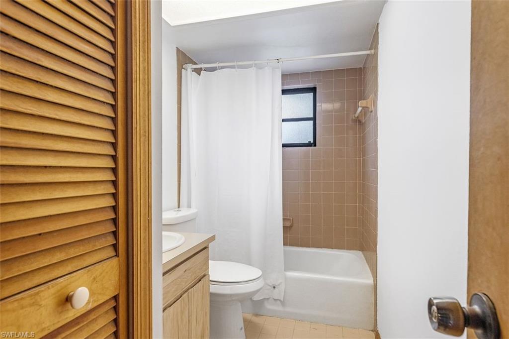 18245 Maple Road Fort Myers, FL 33967 - Photo 17 of 29 Guest Bathroom