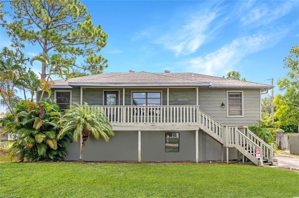 18245 Maple Road Fort Myers, FL 33967 - Photo 2 of 29 "THE TREEHOUSE"