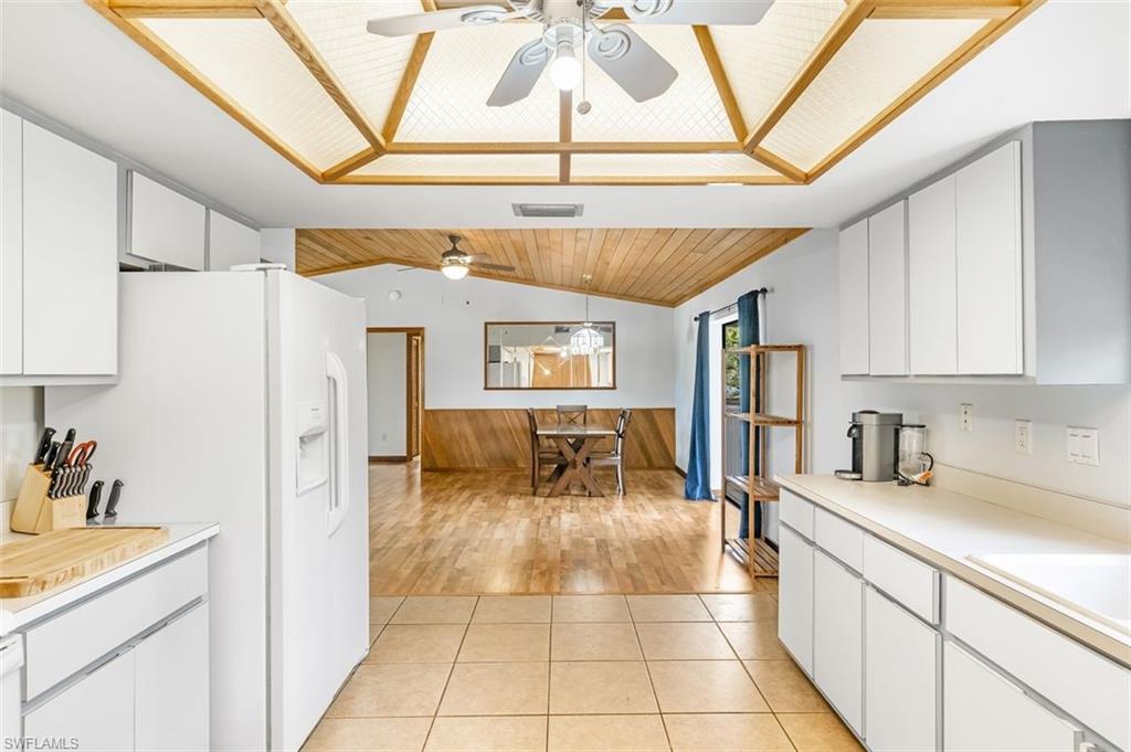18245 Maple Road Fort Myers, FL 33967 - Photo 9 of 29 HUGE Kitchen!!