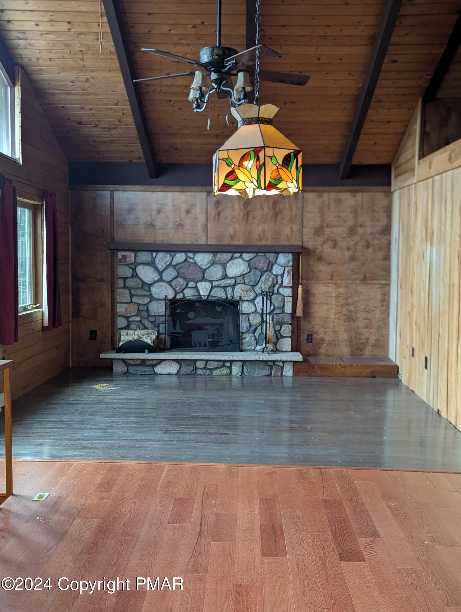 1250 Gallagher Road Tobyhanna, PA 18466 - Photo 20 of 29 Living Room