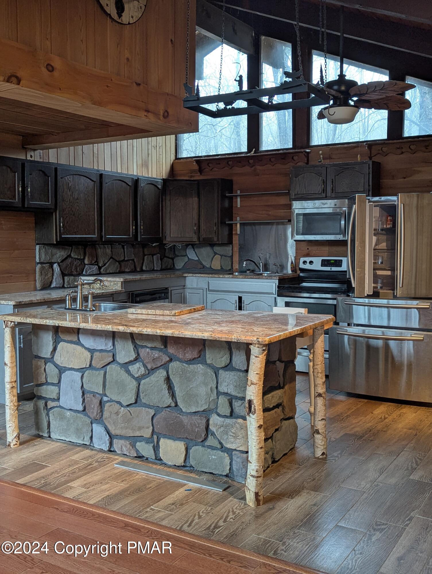 1250 Gallagher Road Tobyhanna, PA 18466 - Photo 22 of 29 Kitchen