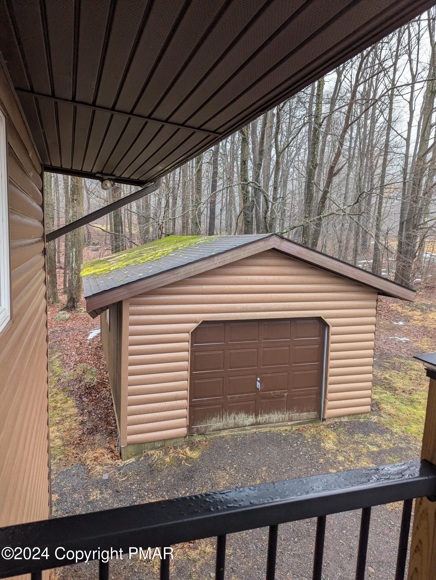 1250 Gallagher Road Tobyhanna, PA 18466 - Photo 3 of 29 Garage