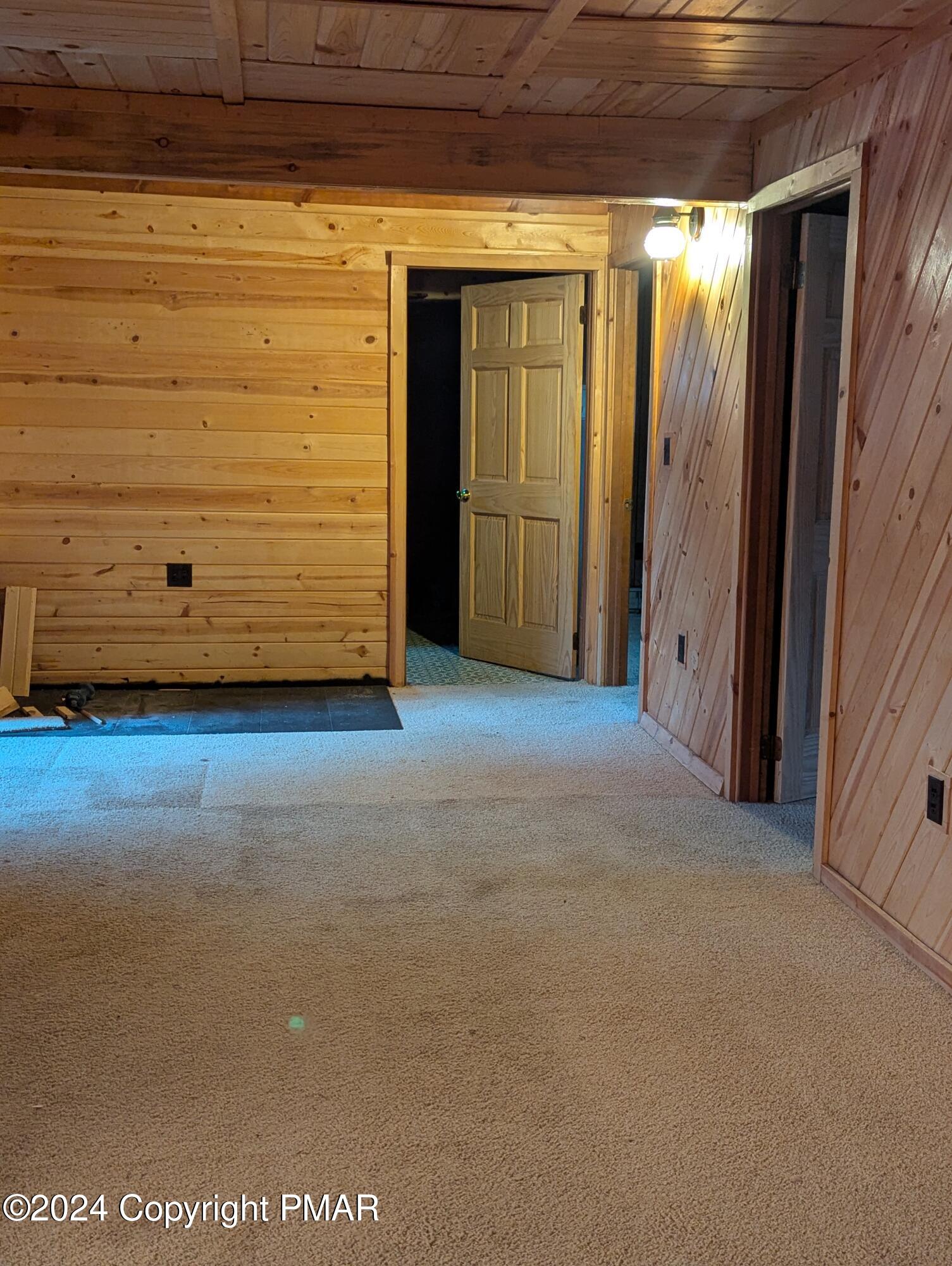 1250 Gallagher Road Tobyhanna, PA 18466 - Photo 7 of 29 Family Room