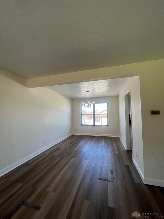7059 Shull Road Dayton, OH 45424 - Photo 5 of 28 Gallery Image 5
