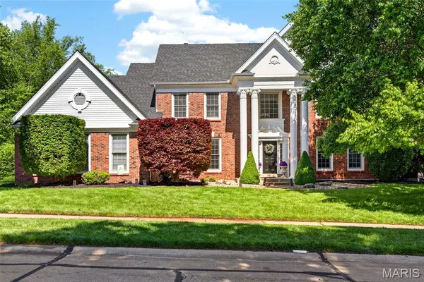 $850,000 | 1647 Highland Valley Circle, Wildwood, MO 63005