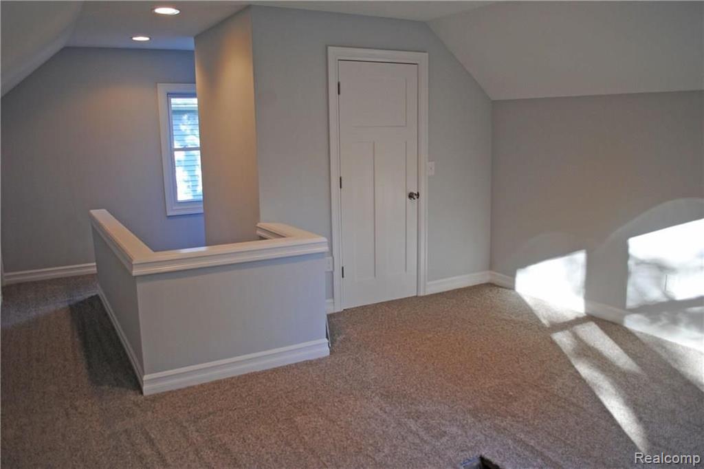 877 Columbia Road Berkley, MI 48072 - Photo 22 of 29
