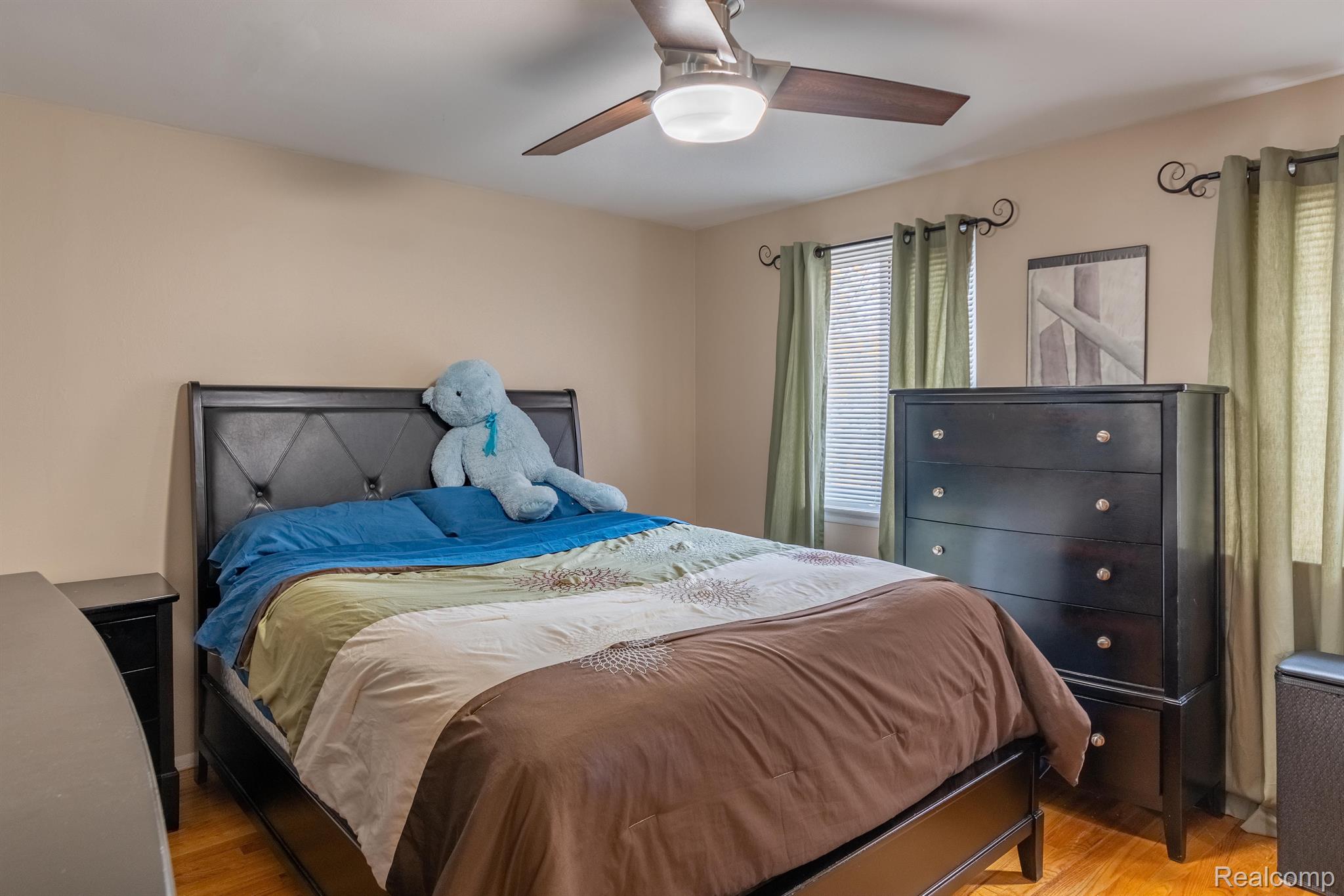 23535 Rockingham Street Southfield, MI 48033 - Photo 31 of 51 Gallery Image 31